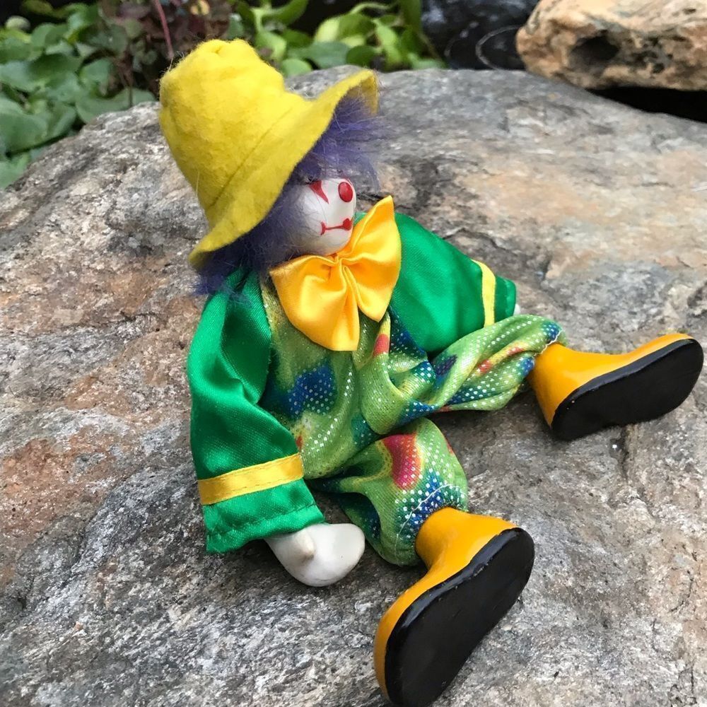 Ganz Porcelain Posable Clown - Picture 4 of 9